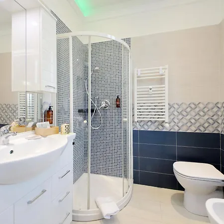 Domus Augustea - San Giovanni Sunset 4* Roma